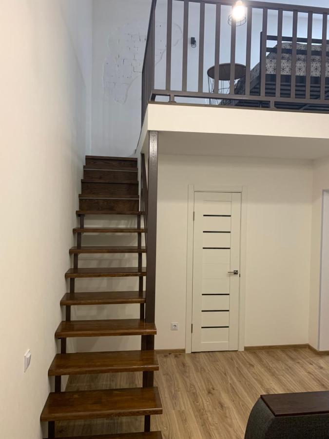 024 Loft - Апартаменты Жк «Софиевская Слободка» วิชเนเว ภายนอก รูปภาพ